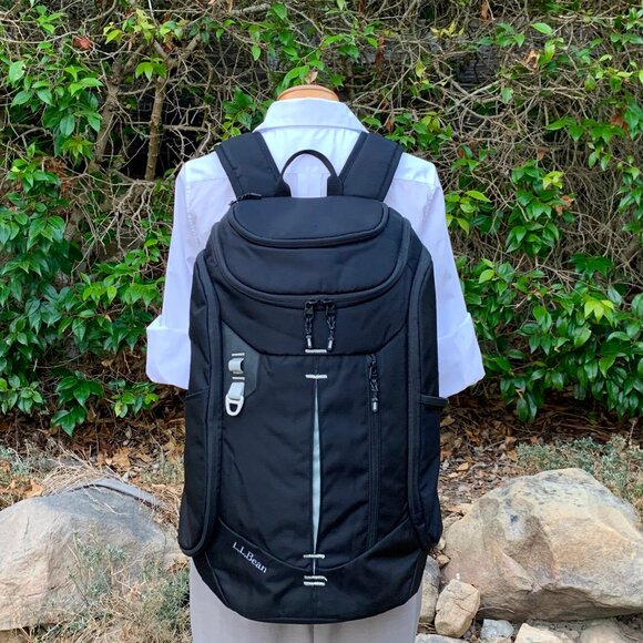 L.L. Bean business traveler's executive backpack - Picture 1 of 11